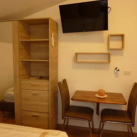 Gasper Quarto em Acomodações Particulares Postojna